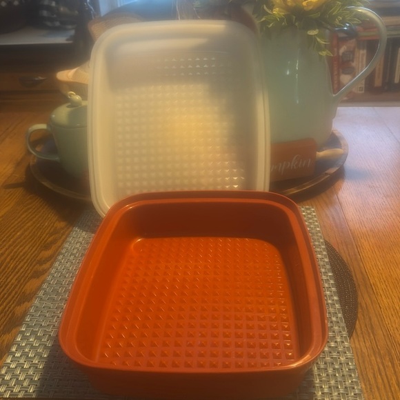 Vintage Tupperware Large Season Serve Marinade container - Picture 1 of 4